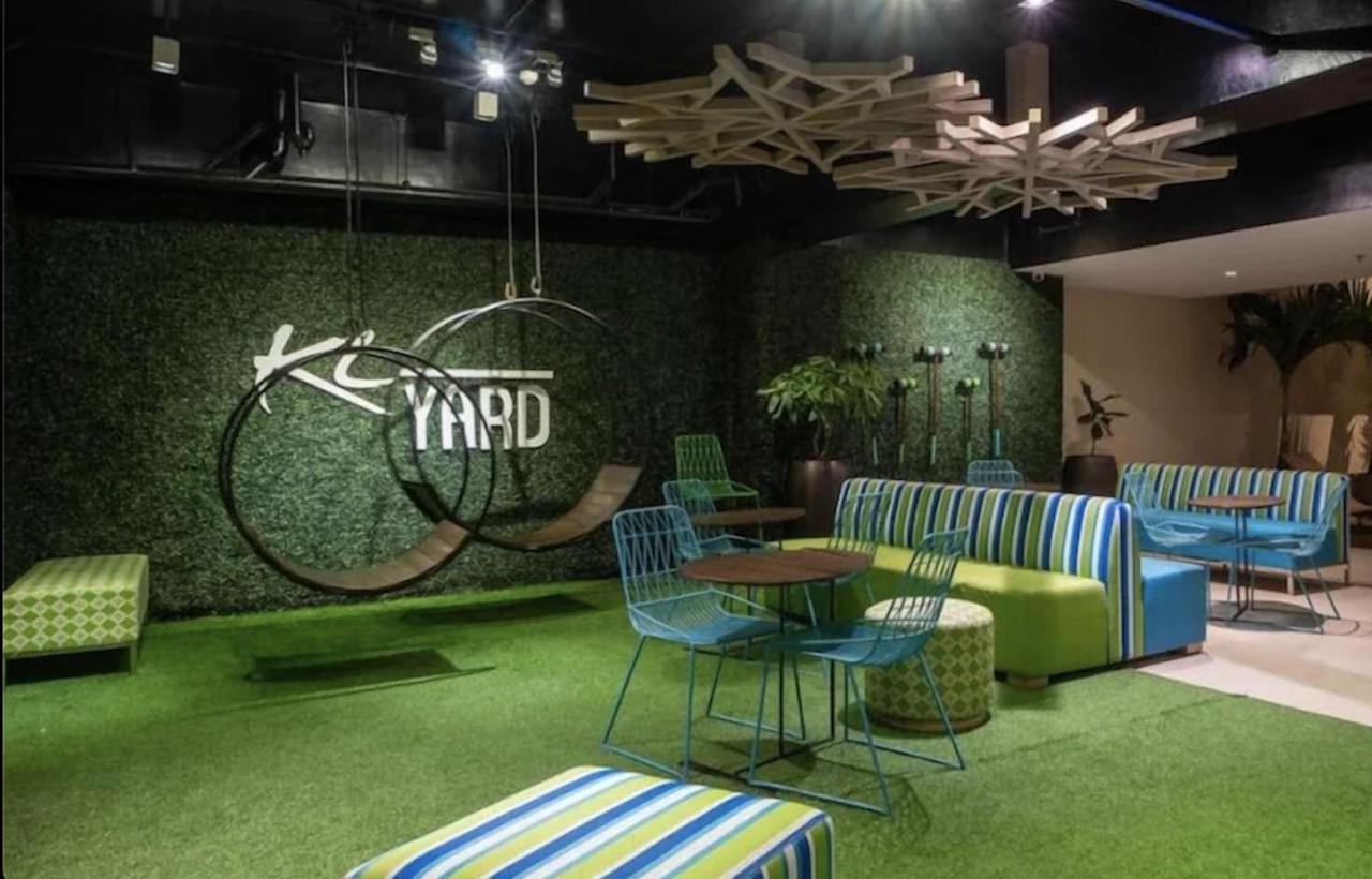 Cozy Place With City View At Greenbelt Makati Manille Extérieur photo